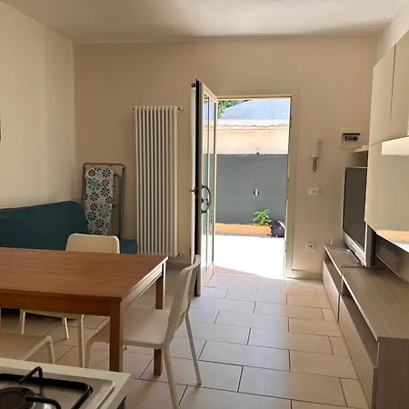 Bilocale A 2 Min Dal Mare A Con Ac - Il Lupo Affitta Apartment