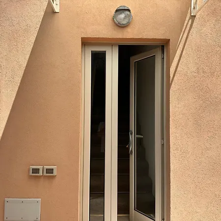 Bilocale A 2 Min Dal Mare A Con Ac - Il Lupo Affitta Apartment *