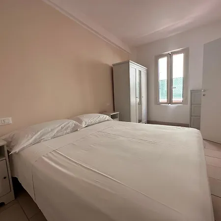 Bilocale A 2 Min Dal Mare A Con Ac - Il Lupo Affitta *